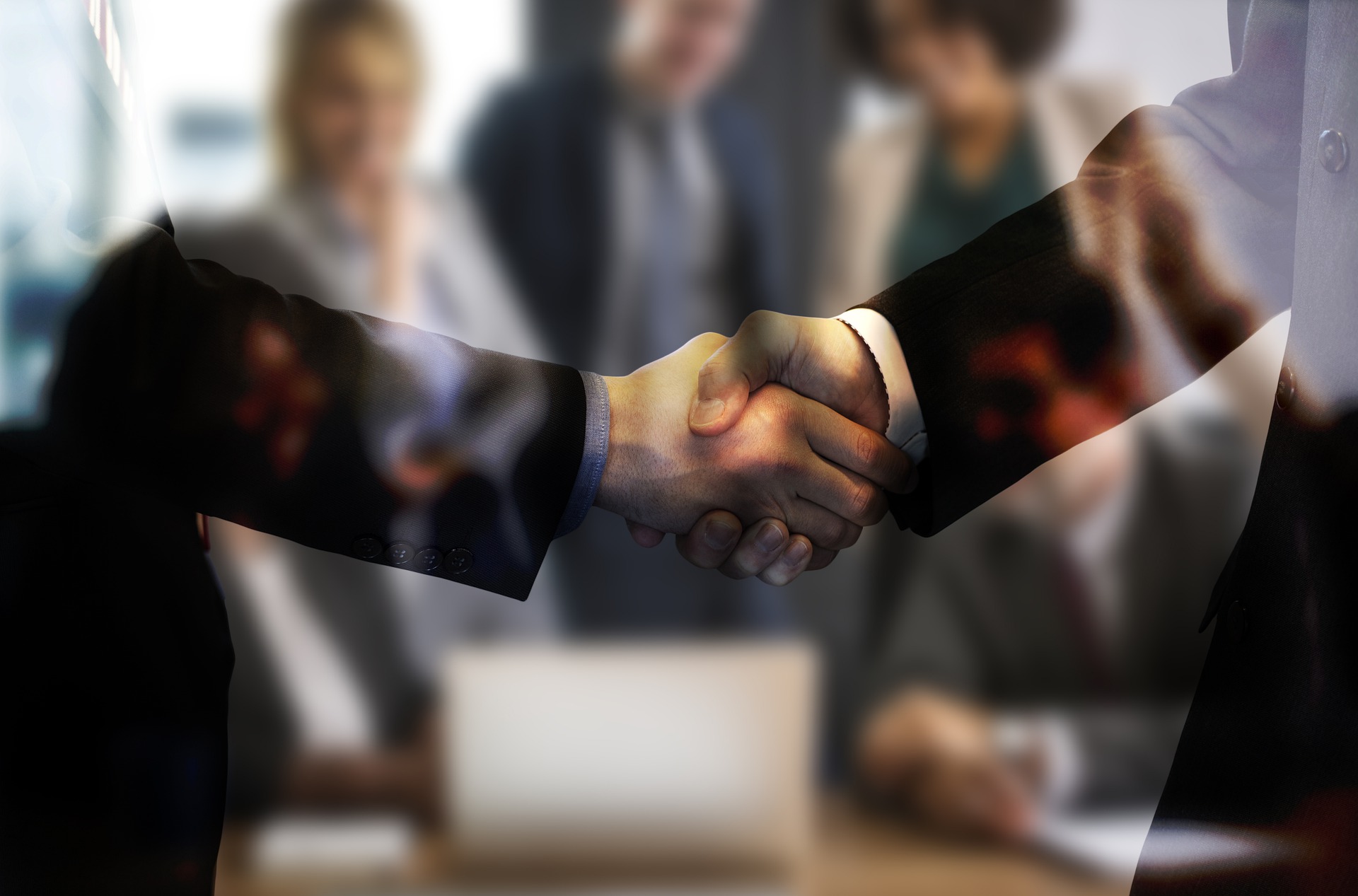 handshake-5768632_1920.jpg